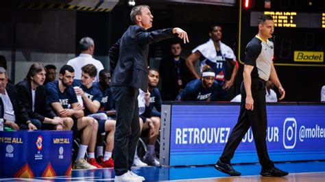 ¿Cómo ha influido Vincent Collet en el desarrollo del baloncesto francés?